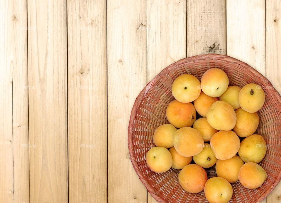 apricots