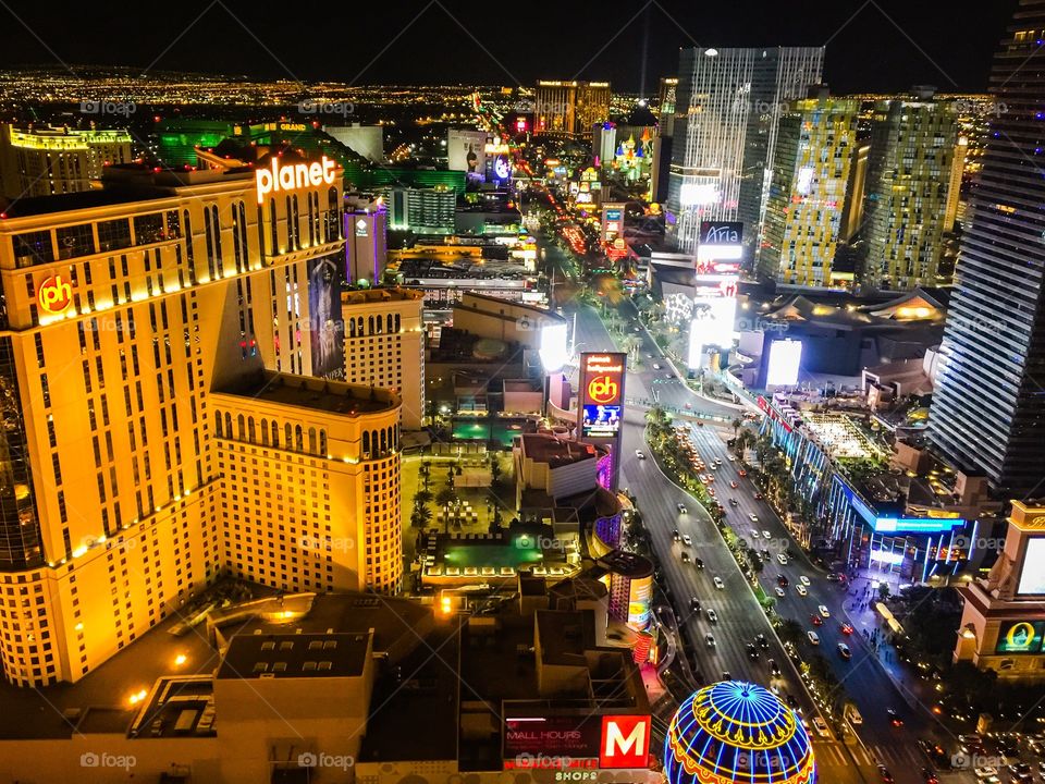The view of Las Vegas strip from above