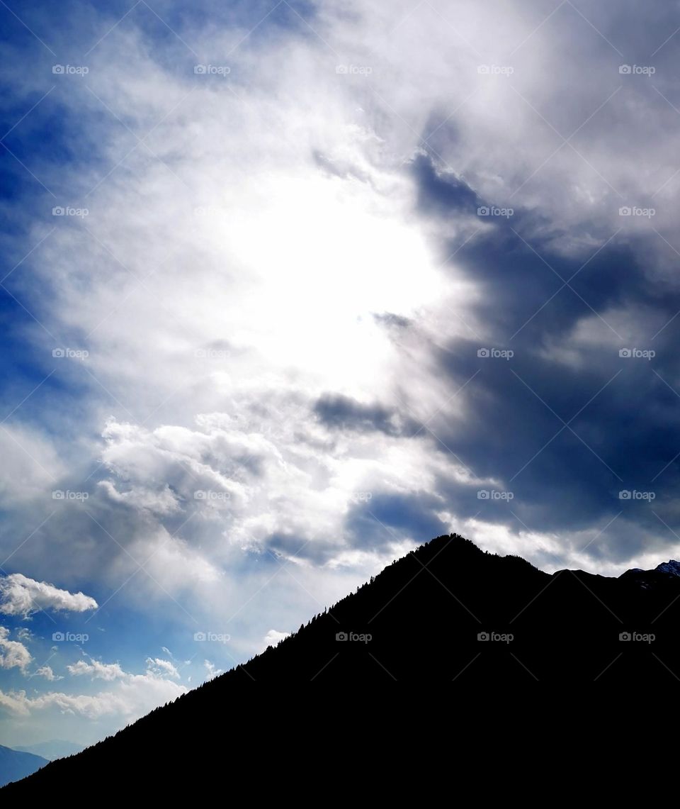 the great Himalayan mountain range clouds