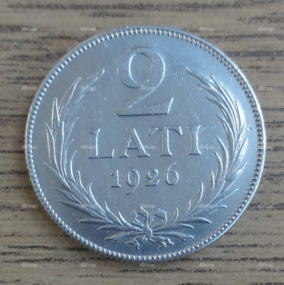 2 Lati Latvia