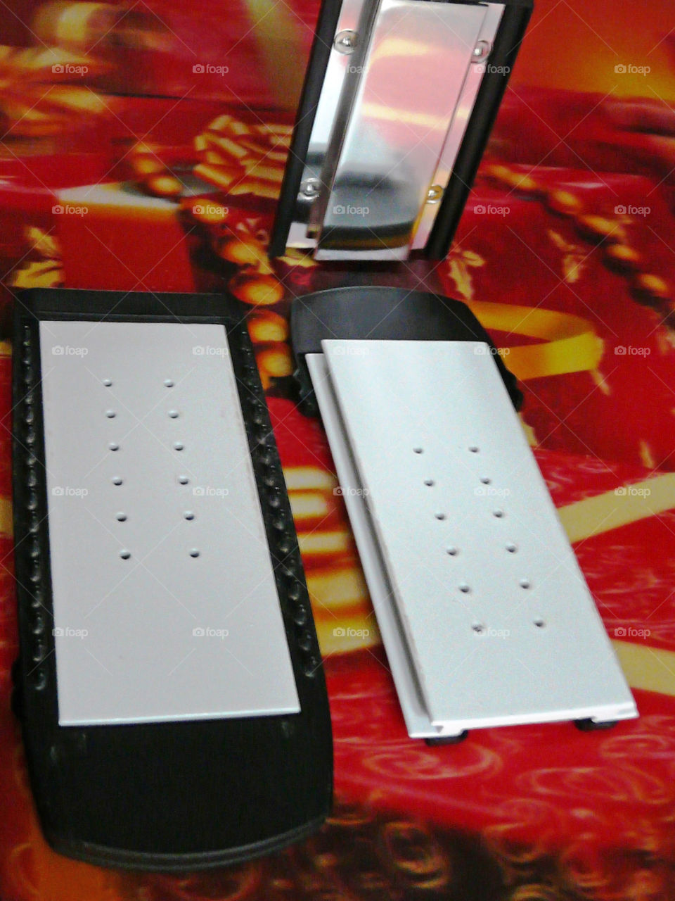 Ceramic surface and assembly parts for technical test on friction or temperature test capacity