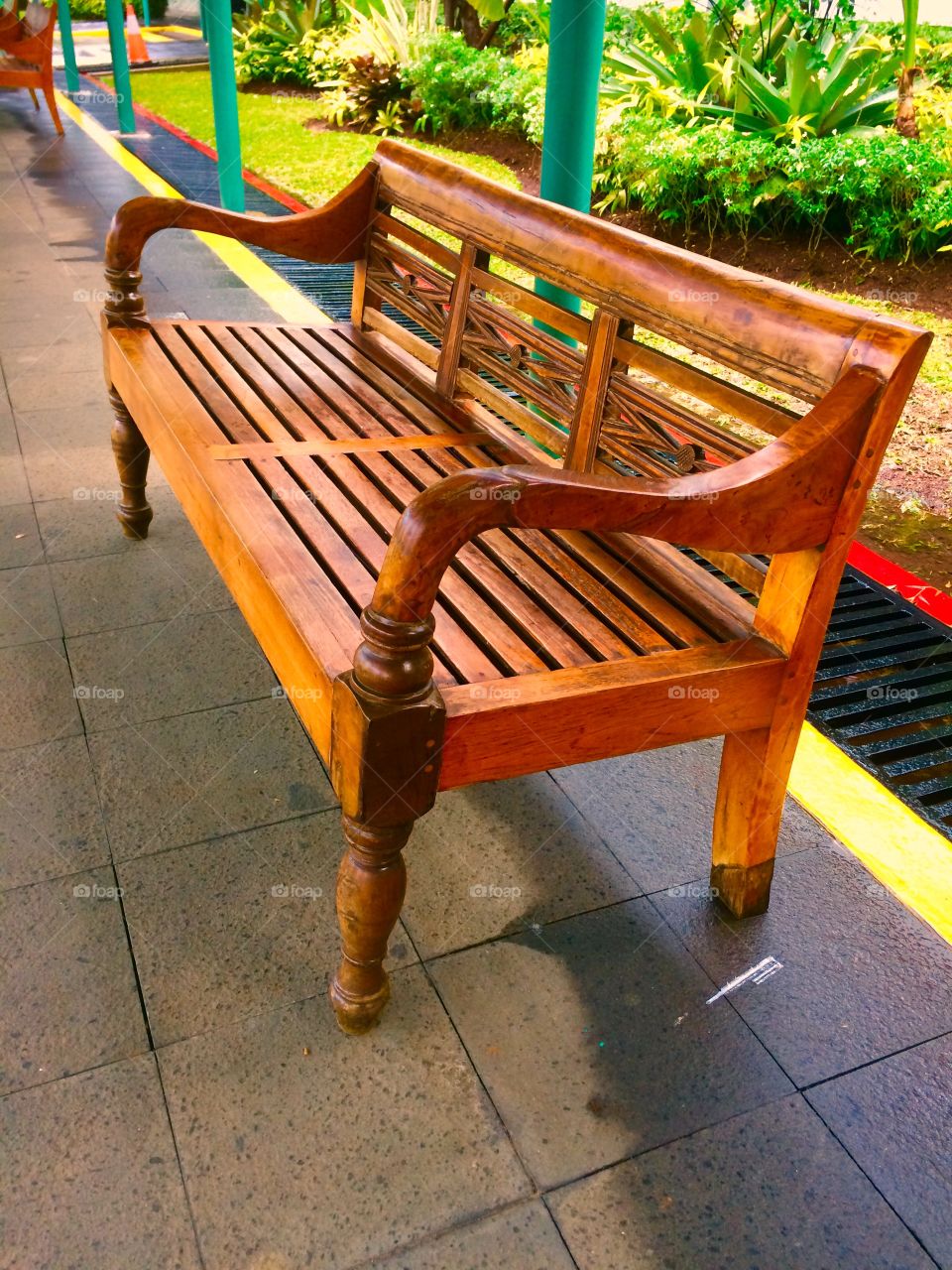 A park without benches is like an uninhabited forest. As small as the size of a park bench, this one equipment becomes important and must be in your home garden.

No need to be fancy and expensive, 4,Nov,2019 indonesia