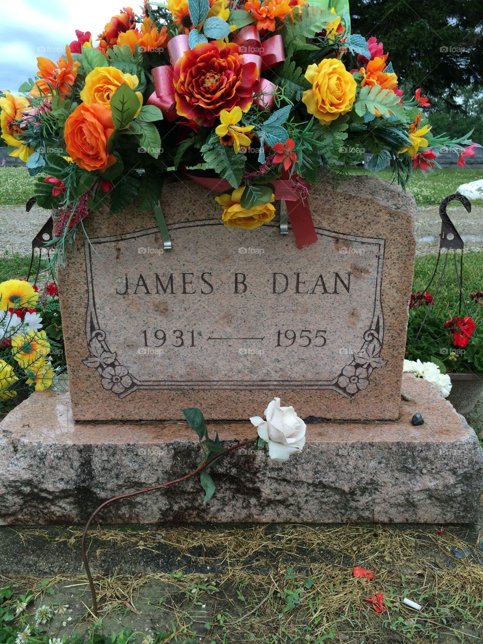 Janes Dean grave in Fairmount Indiana