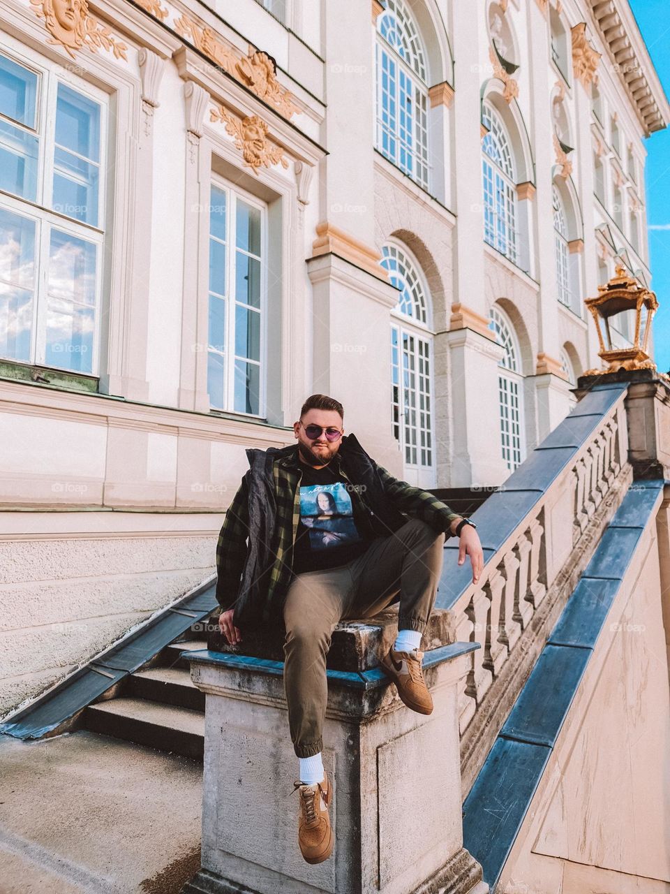 Dare to be different.  Each color in this photo will be experienced differently by each of us.  How beautiful life is.  Is it?