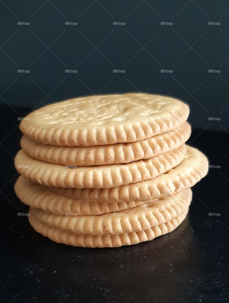 a pyramid of cookies)))