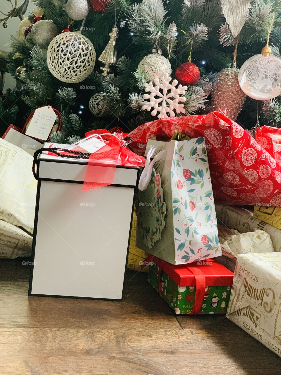 Christmas presents under the tree 