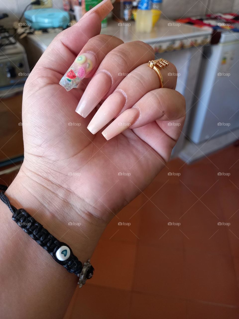 one step at a time 💅🏼🌌