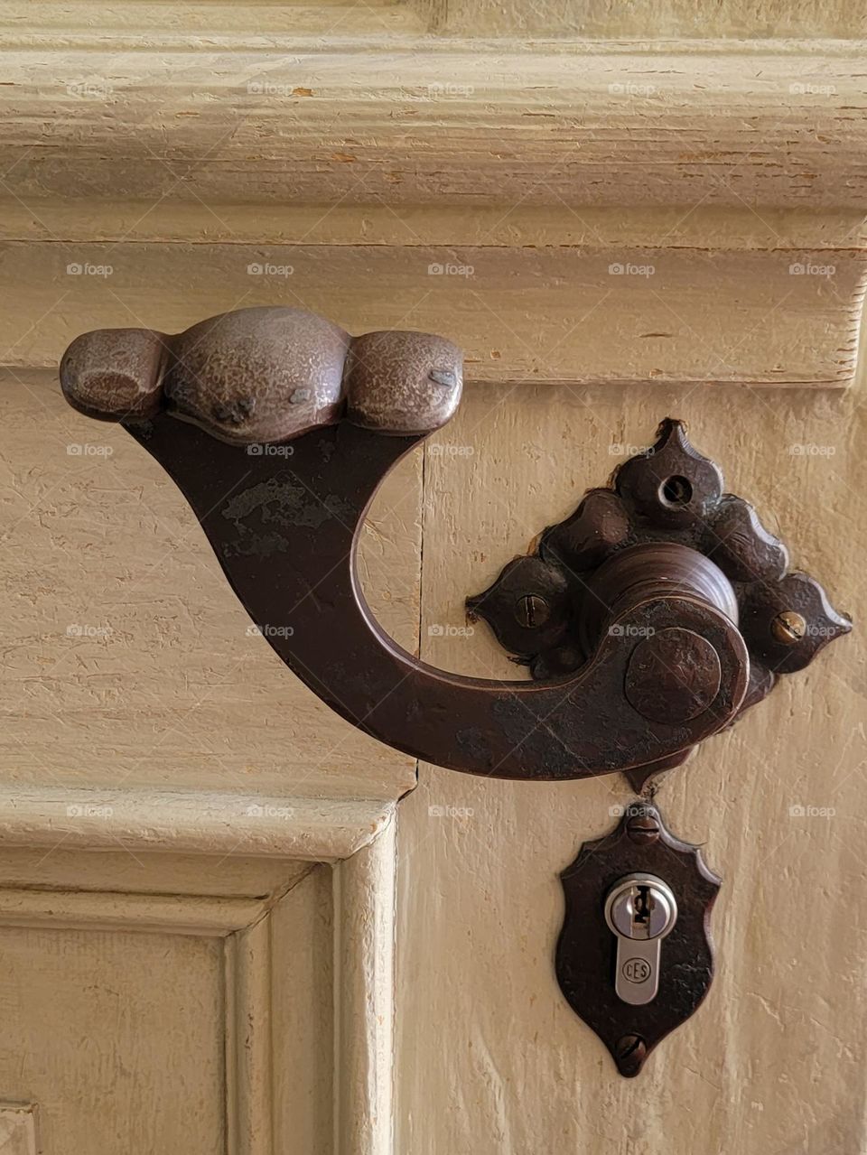 Door handle