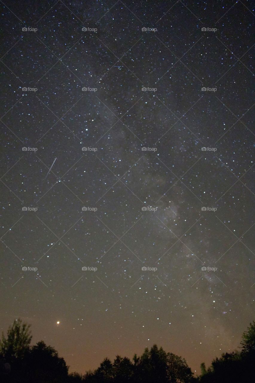 Perseids and Mars on the background of a milky way