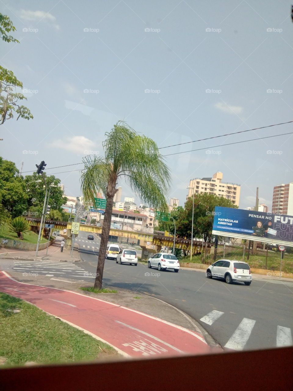 Respeite a faixa de pedestre