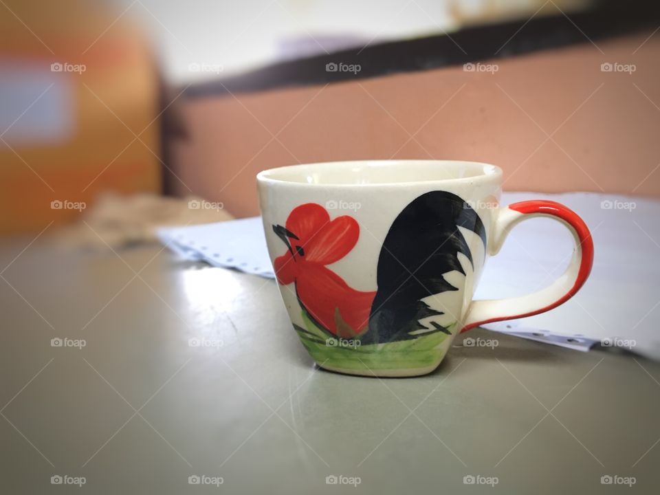 Tea cup, coffee mug, little chicken, rest