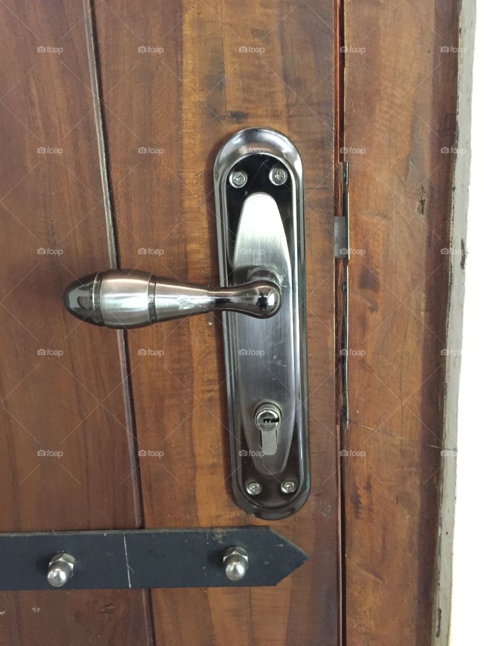 Door locks 