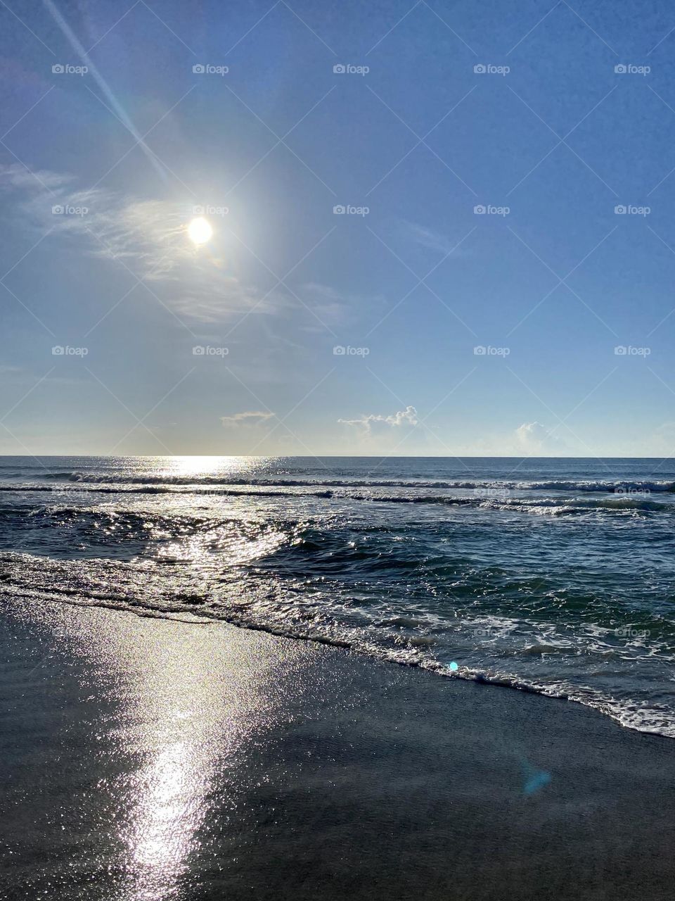 Evening sun on coastline 