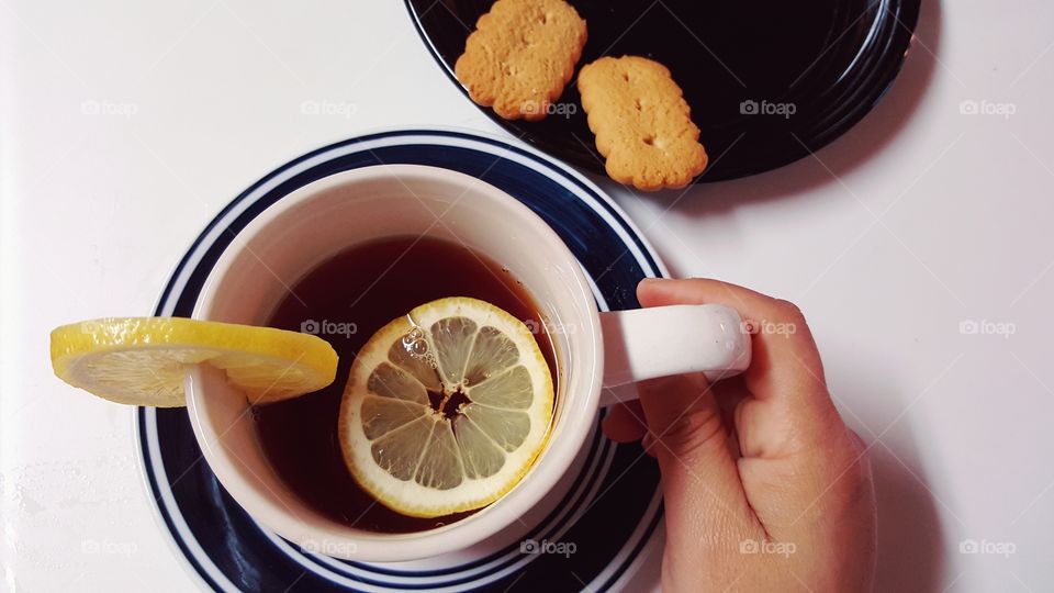 Breakfast tea and cookies