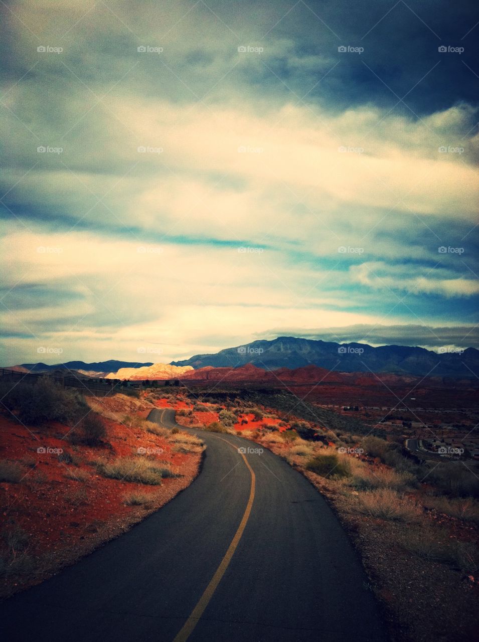 The road home. Red rock 