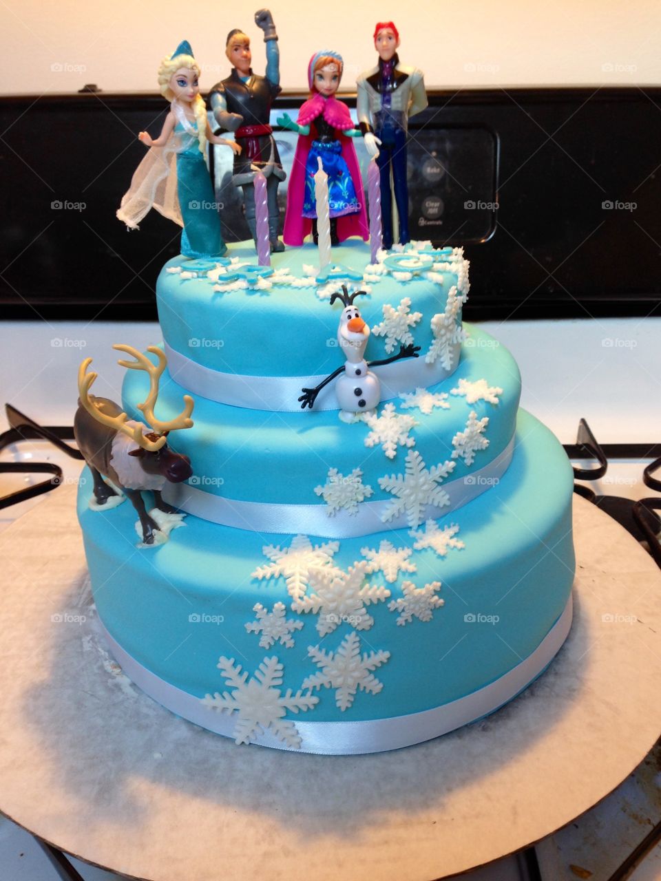 Amazing Frozen Cake
