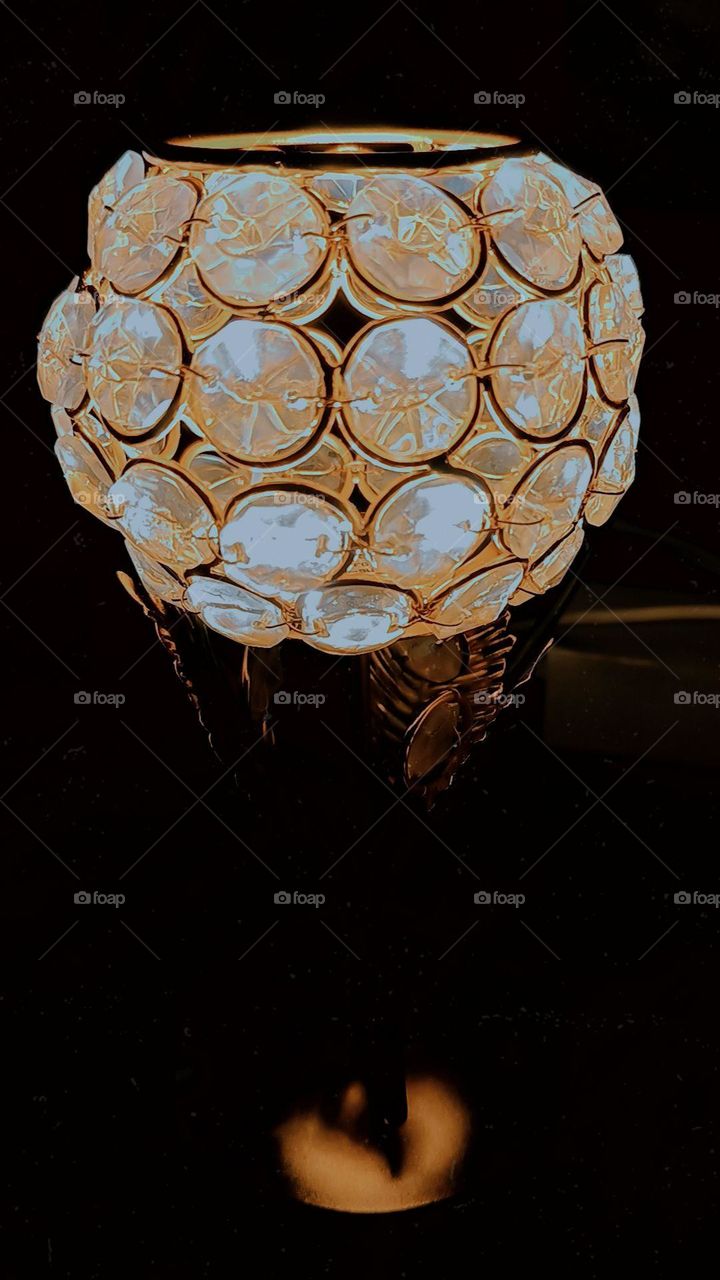 That light on the table is like a little beacon of brightness, shining its own special glow. It's like a tiny star bringing light to the room! β¨π
It's like a lone sentinel, guarding the field with its branches reaching up to the sky.