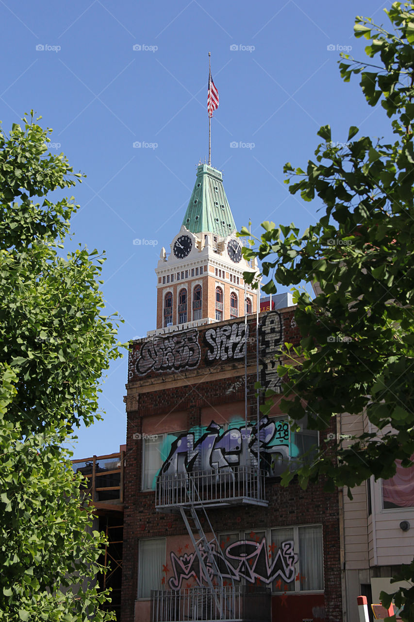 Graffiti on the building 