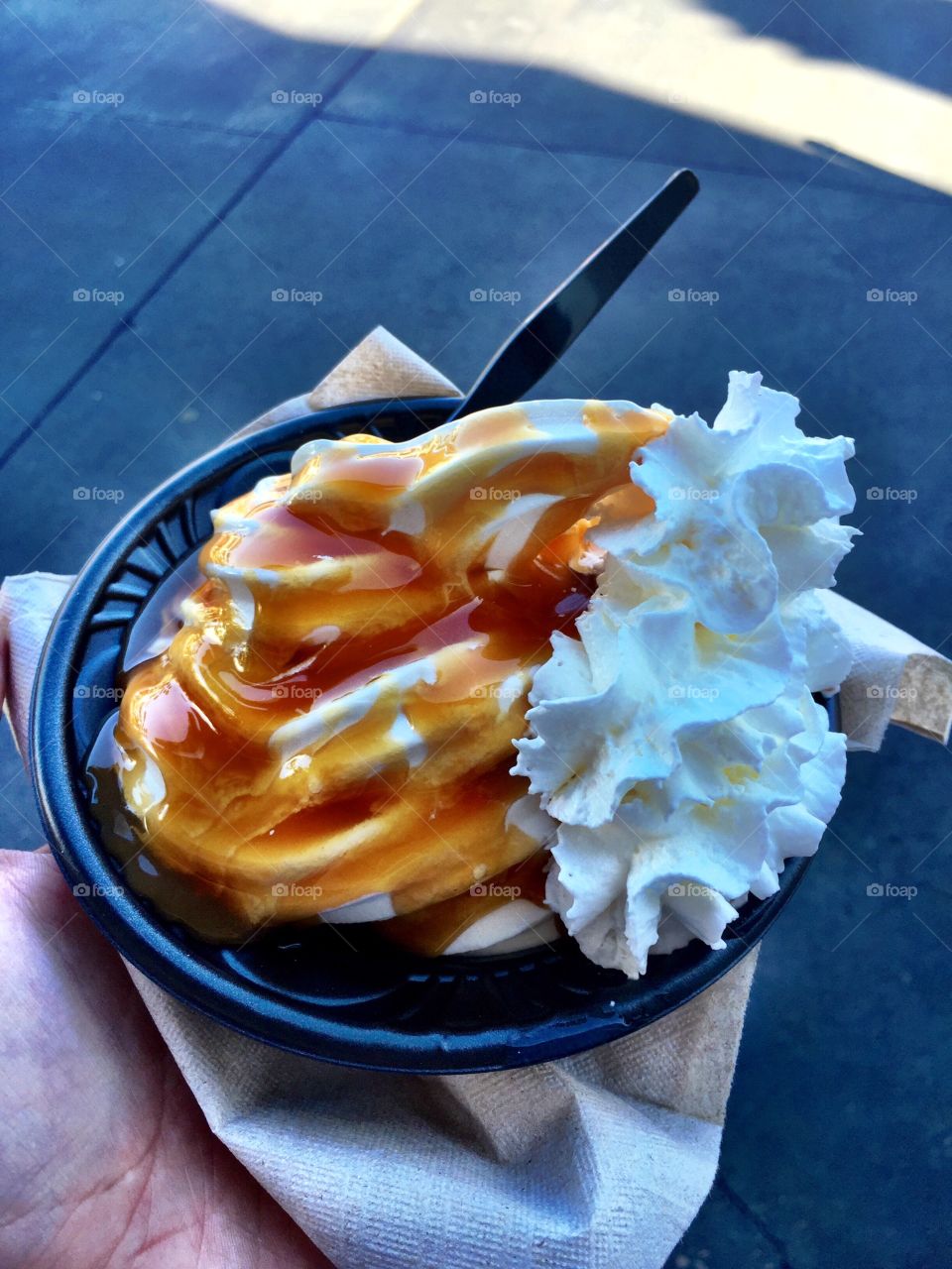 Caramel sundae 