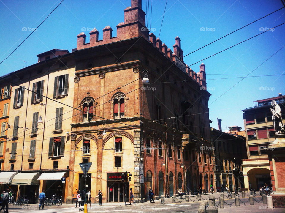 italy bologna by derrybirkett