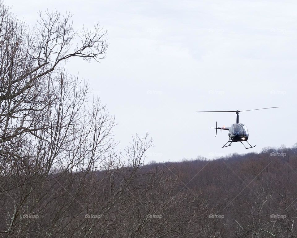 A close helicopter flyover