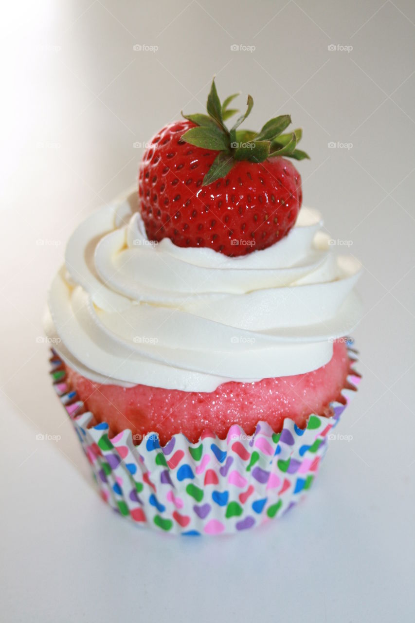 Strawberry Cupcake 