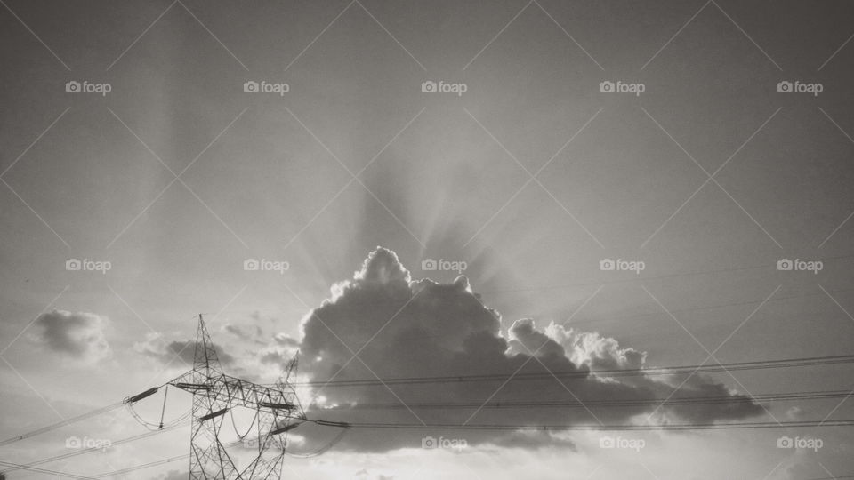 The sky and electric links in this photo are beautiful in nature I like