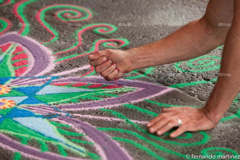sidewalk artists sprinkling chalk by camcrazy