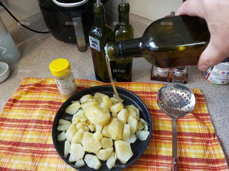 papas al horno o al aceite?🤣