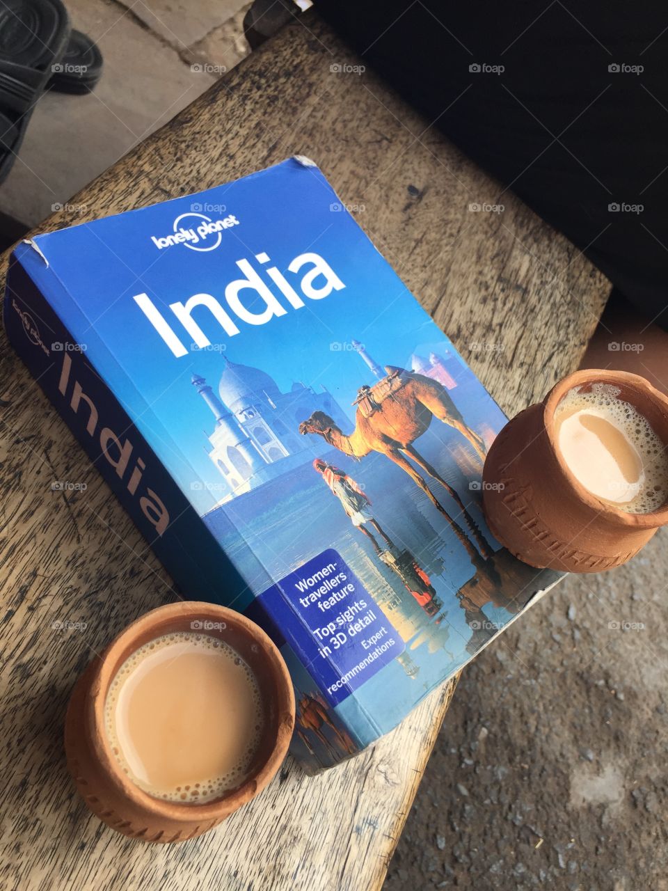 Enjoying chai tea at every street stall while traveling India! 