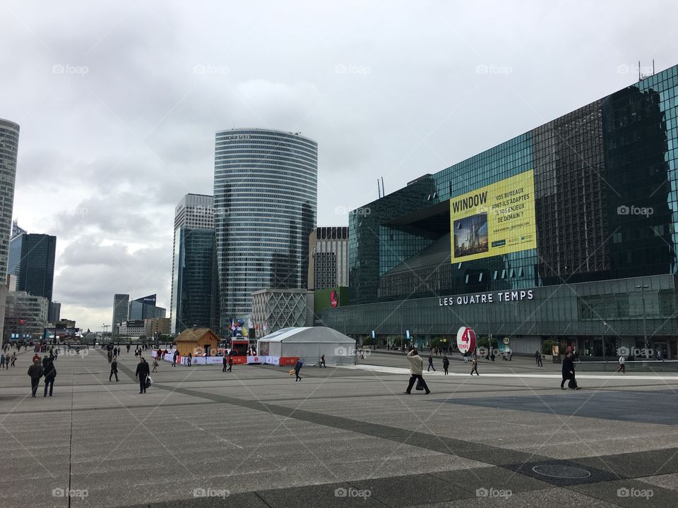 La defense Paris 