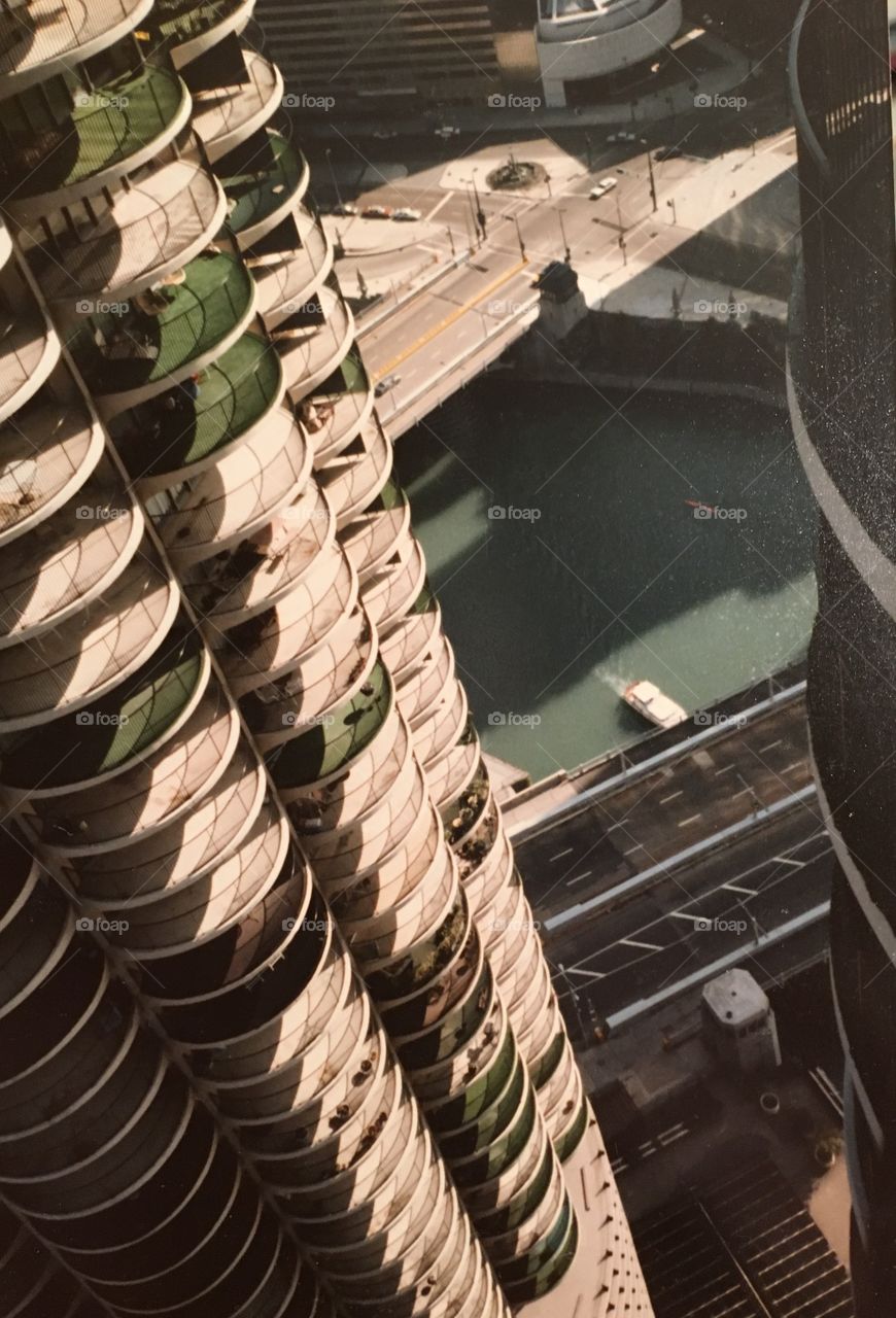 Marina building Chicago 