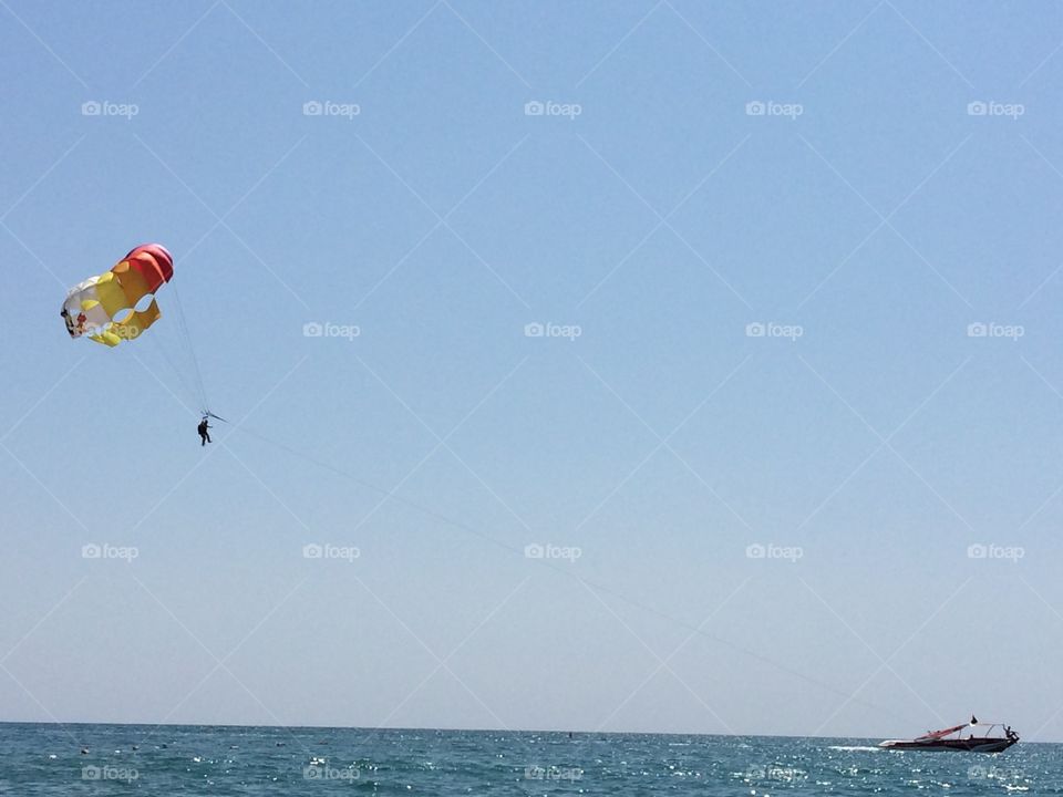 Parachute over the sea 