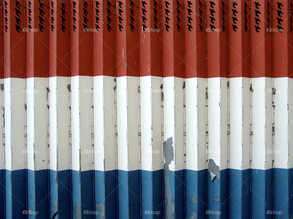 blue red white colors by king