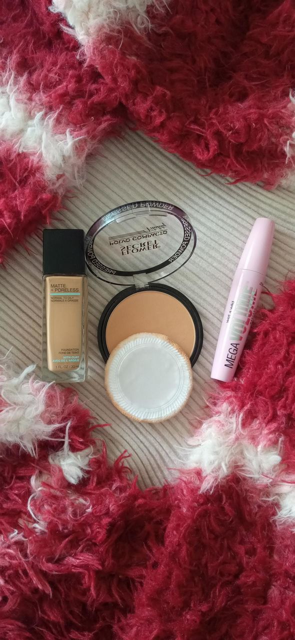 makeup products - join the Beauty community!