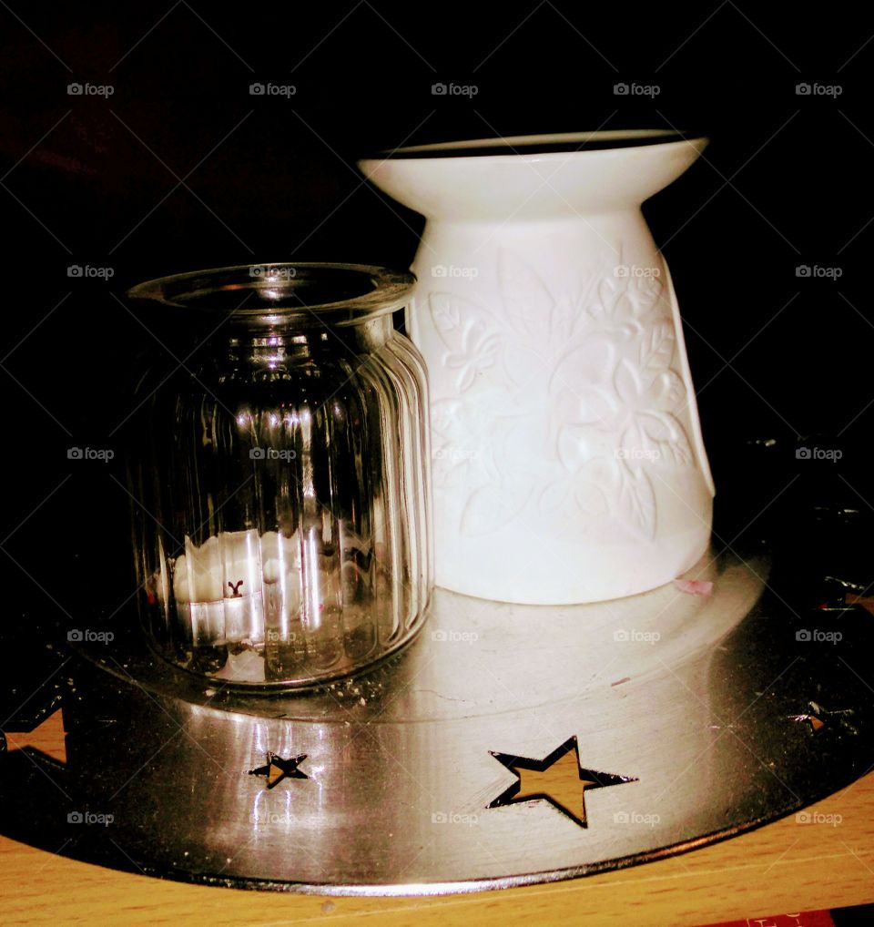 Silver candle tray with oil burner and glass jar candle