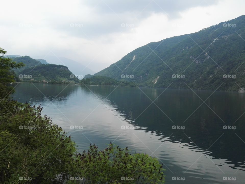 sky water reflection