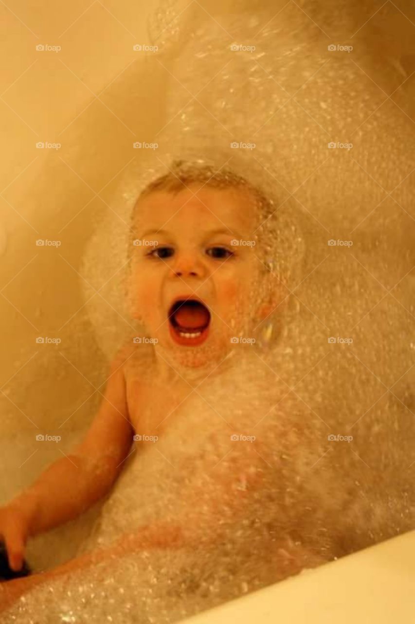 never enough bubbles for bathtub time
