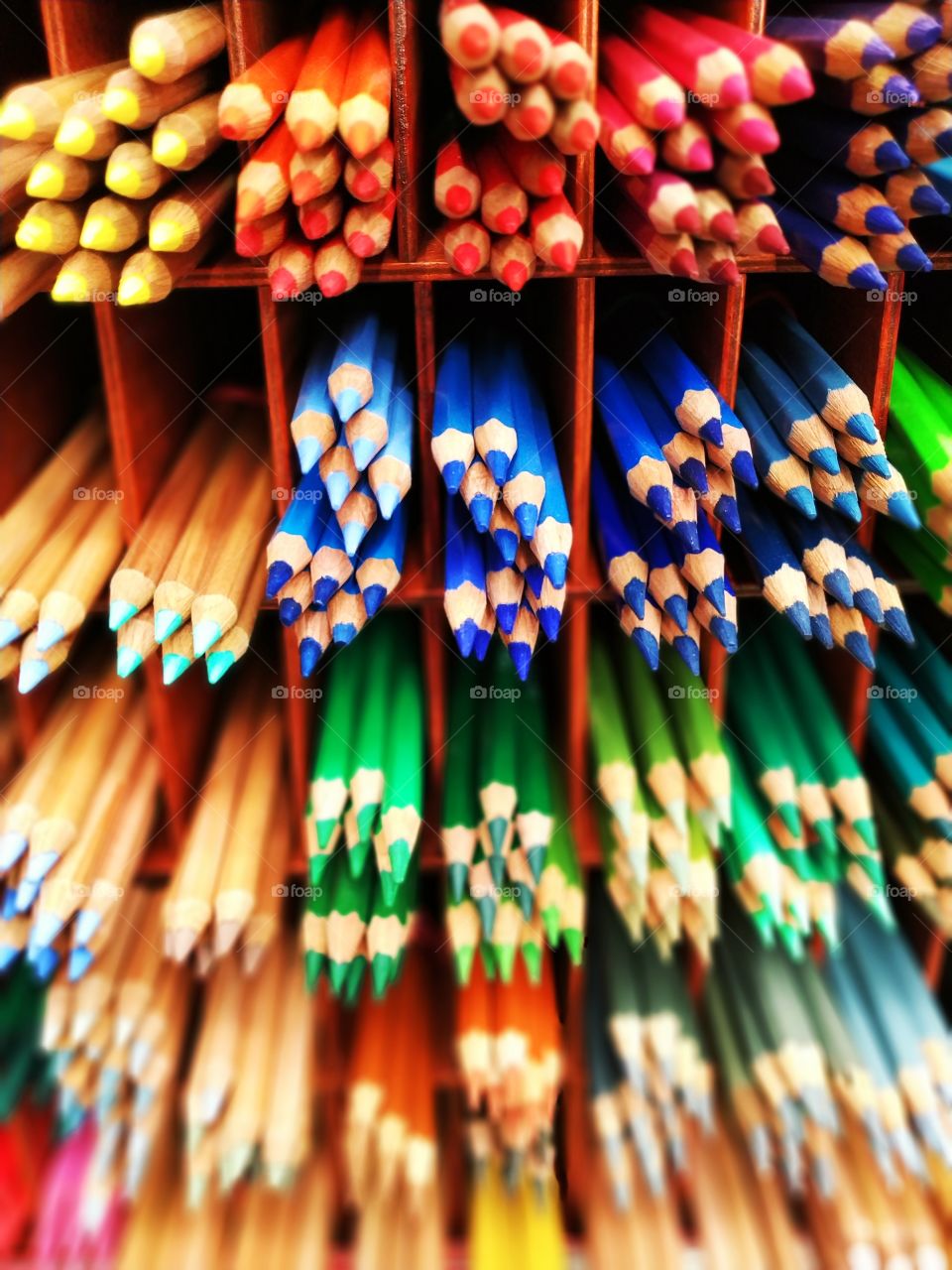 colour pencils