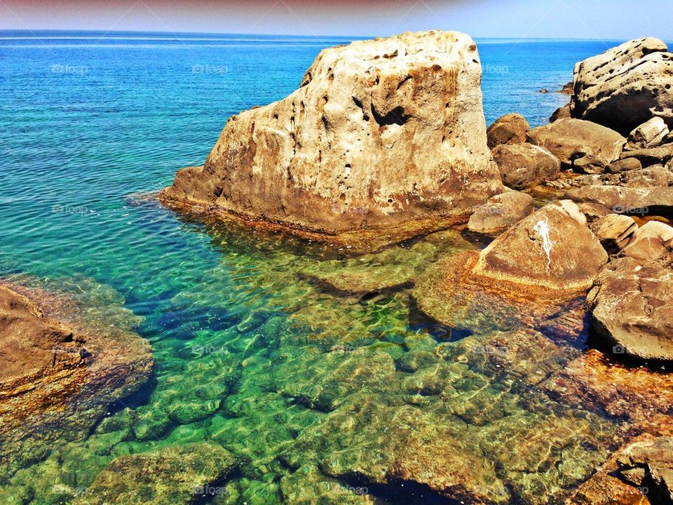 summer water rock by valyyg
