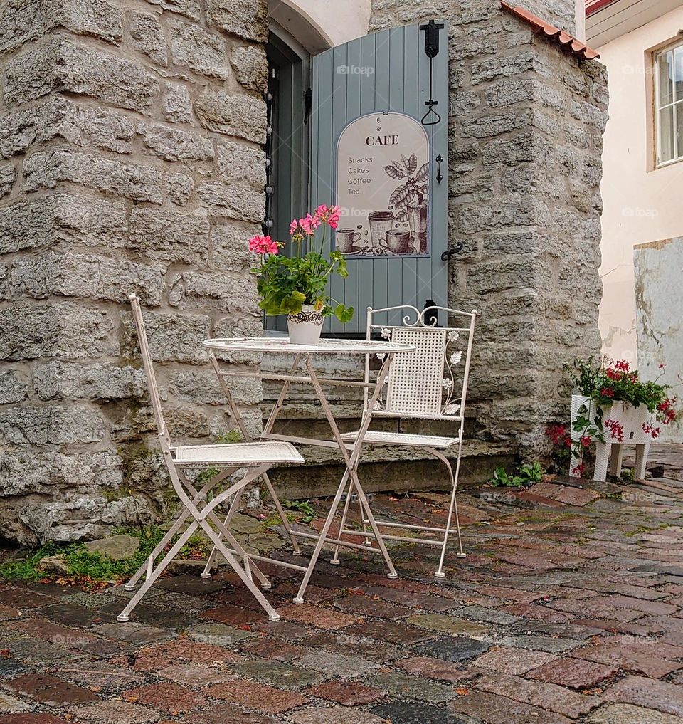 Old town✨ Cafe✨ Outside ✨ Summer time ✨ Cozy vibe ✨