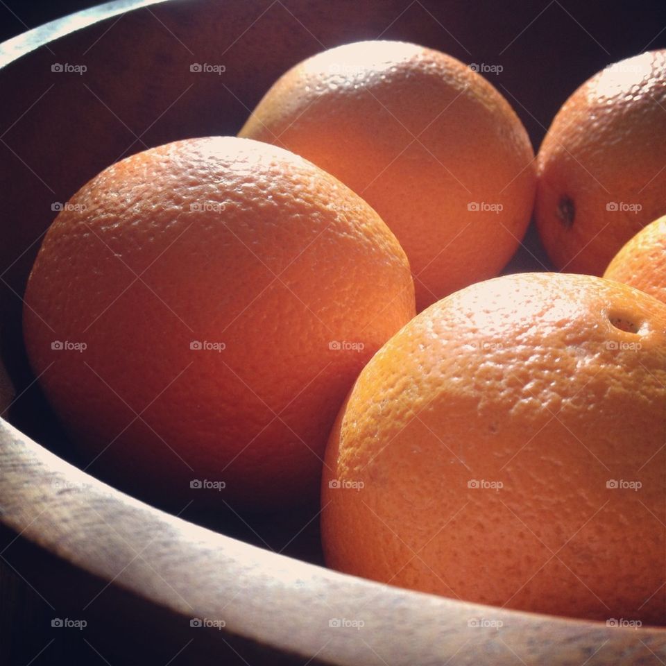 Oranges in a bowl