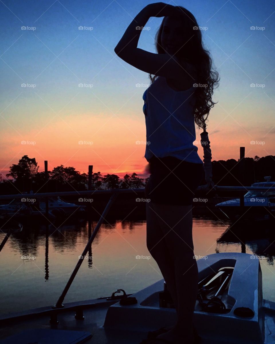 Throw up what ya know 