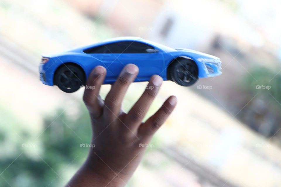 children's day : toy tales: car fly in the sky