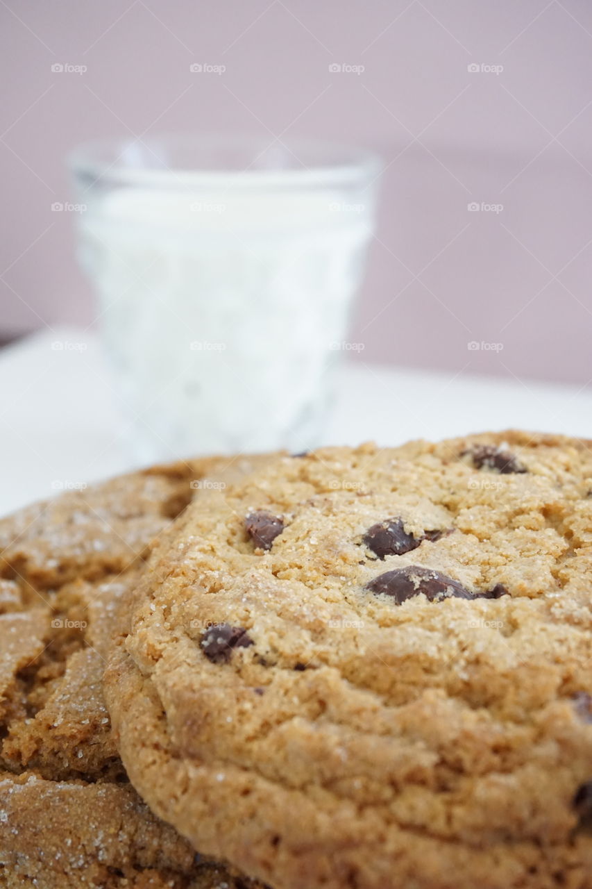 Milk and cookies 