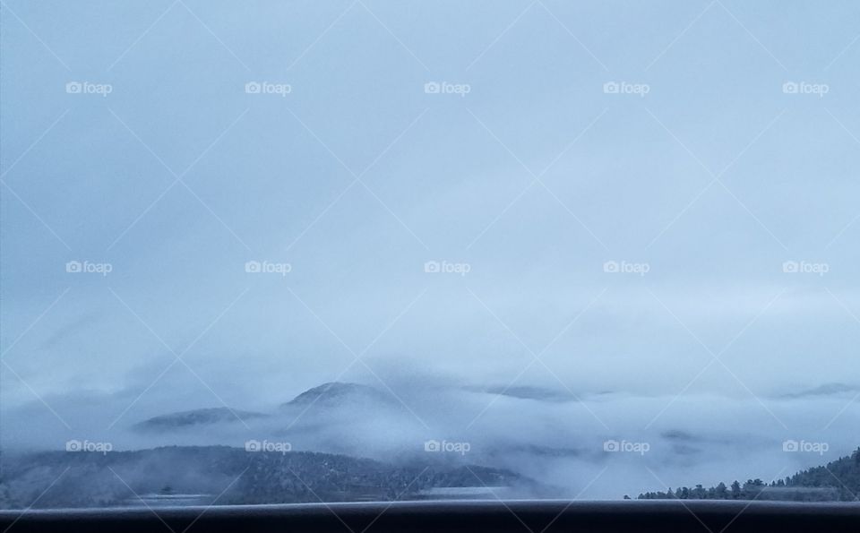 peaceful landscape of snowy mountain