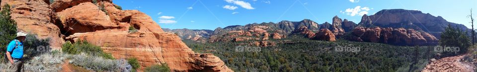 Rolling Red Rocks. Loy 5