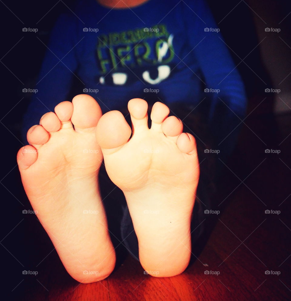 Big Boy Feet 