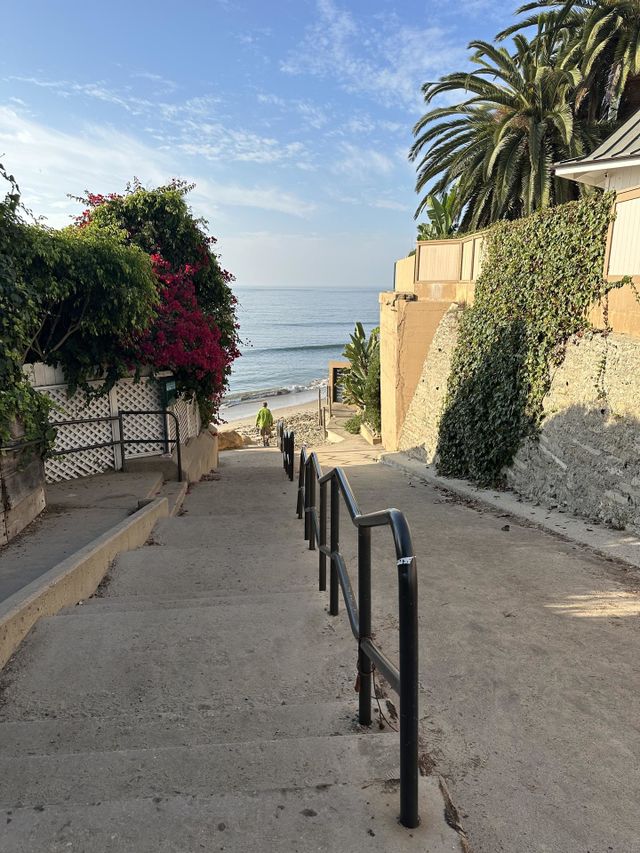 Walkway to Montecito in Beach